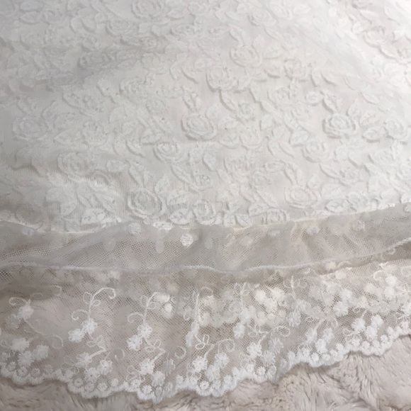White lace scarf - Picture 6 of 7